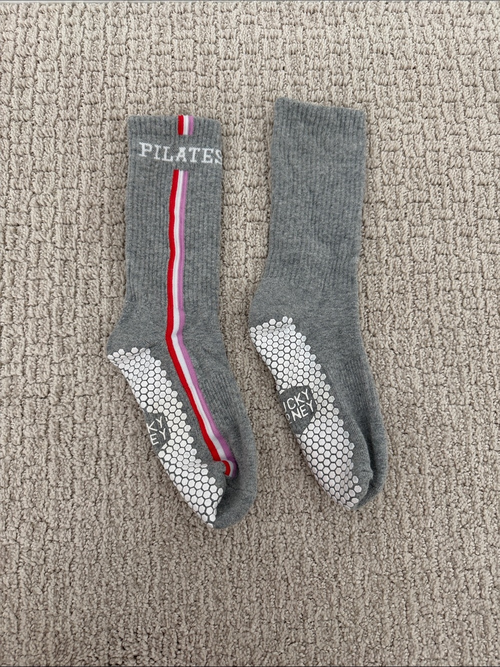 Lucky Honey Pilates Grip Crew Socks - Gray with Red & Pink Stripe